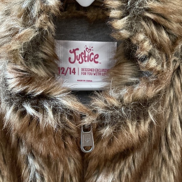 Justice Brown Faux Fur Full Zip Vest in Girls 12/14 (EUC) - Picture 2 of 7